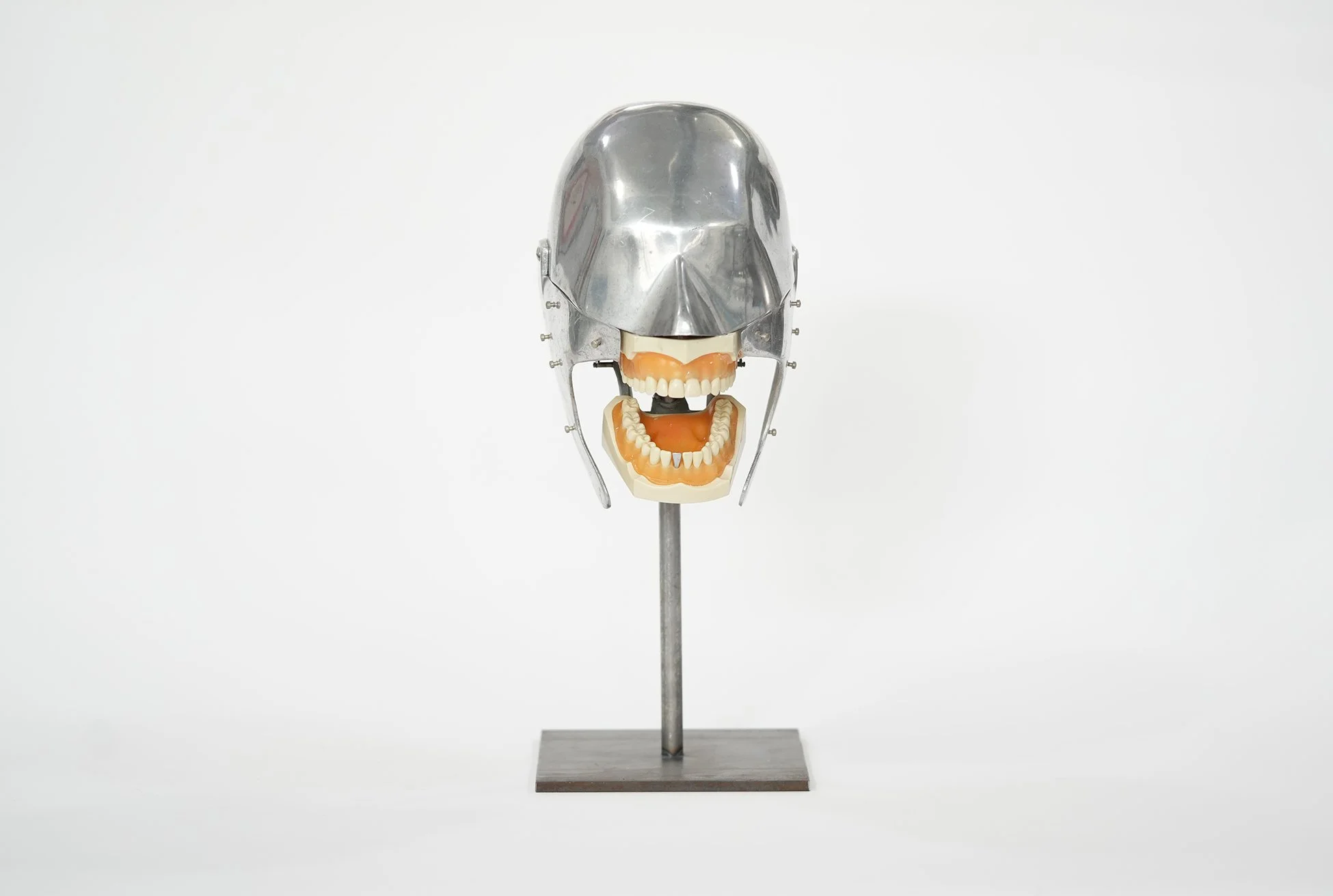 dental+phantom+pins+01.jpg?